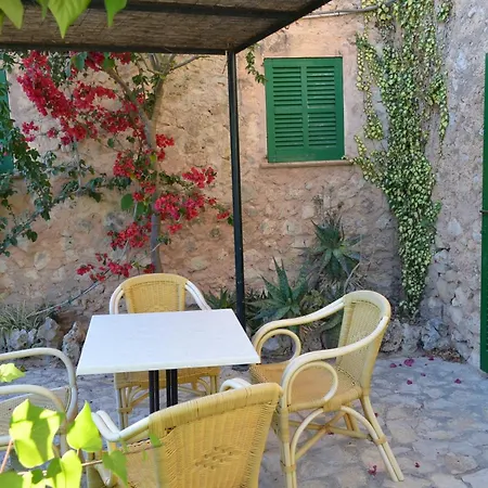 Sa Casa Rotja Sineu (Mallorca)