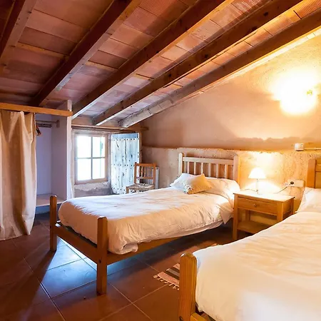 Farm stay Sa Casa Rotja *