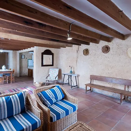 Farm stay Sa Casa Rotja *